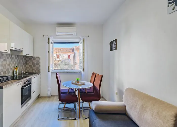 Modern Apartment Old Town - Zadar