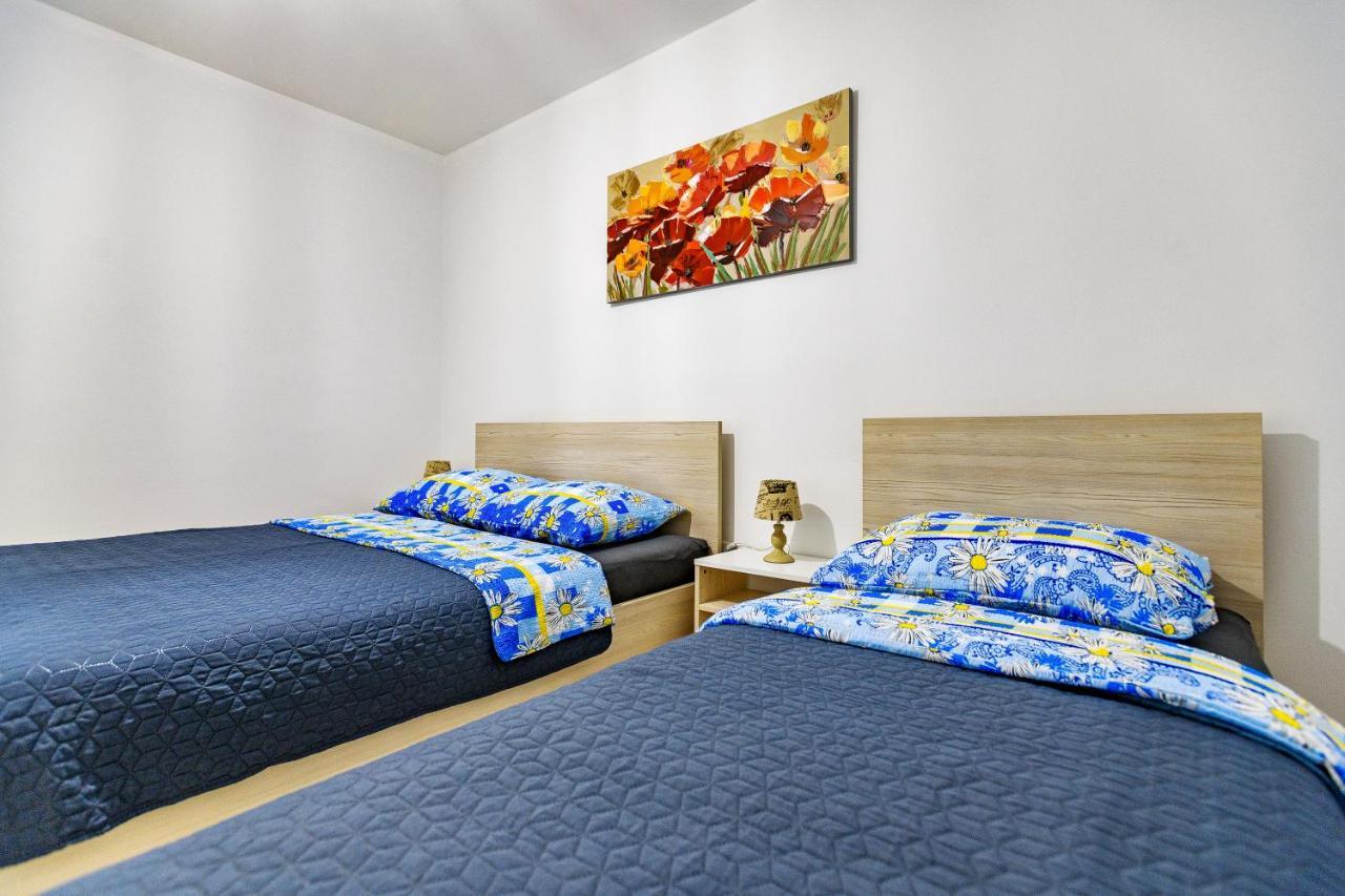 Modern Old Town - Apartamento *
